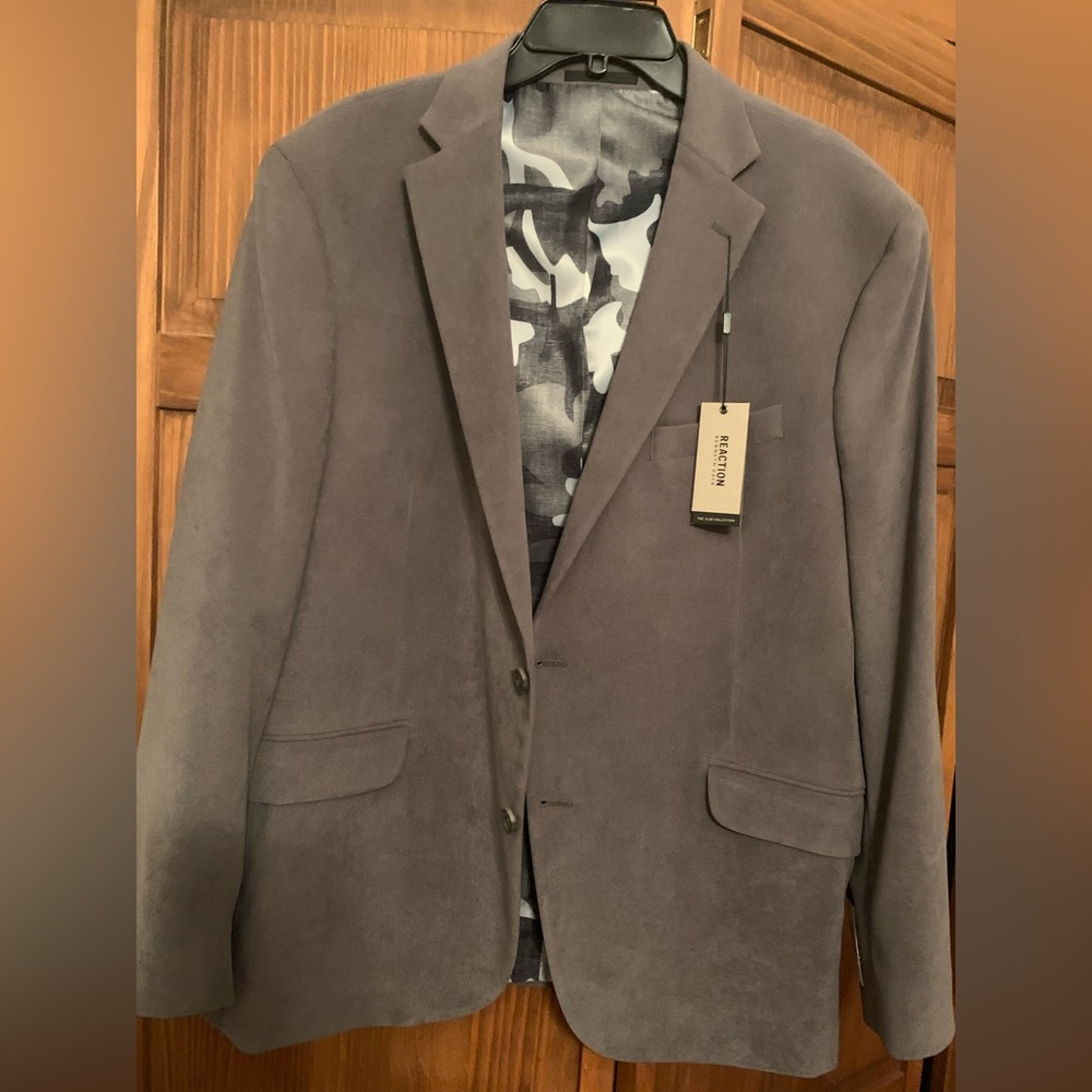Mens Kenneth Cole Reaction sport coat slim 48R new with tags gray